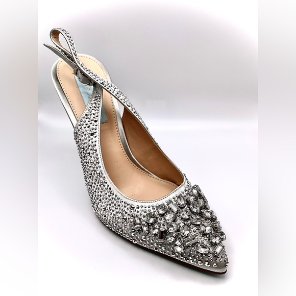 Brand new heels - Picture 2 of 4